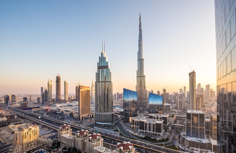 Burj Khalifa: Visit the tallest building in the world | Amazing-Dubai.com