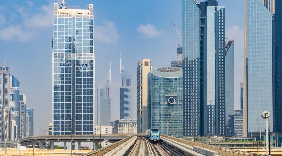 metro in dubai