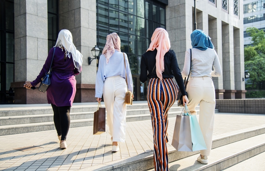 Emirati women during shopping